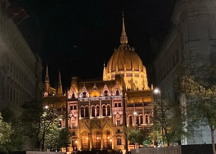 Mydowntownhome @ Parliament