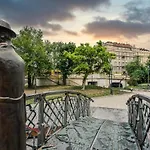 Mydowntownhome @ Parliament Budapest