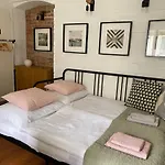 Lejlighed Mydowntownhome @ Parliament