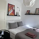 Mydowntownhome @ Parliament *