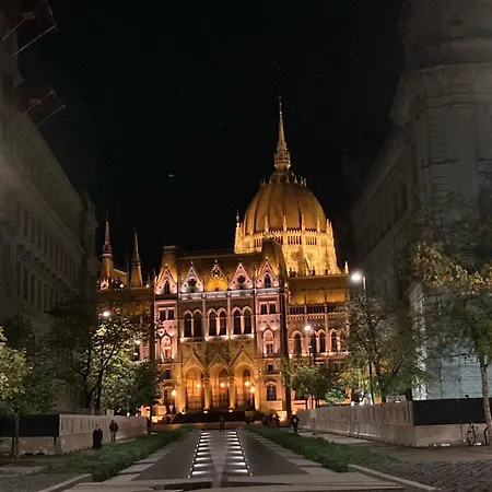 Mydowntownhome @ Parliament