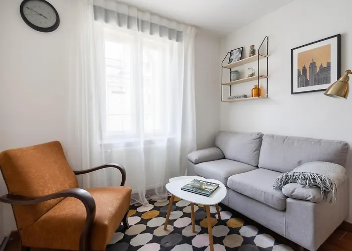 Mydowntownhome @ Parliament Budapest